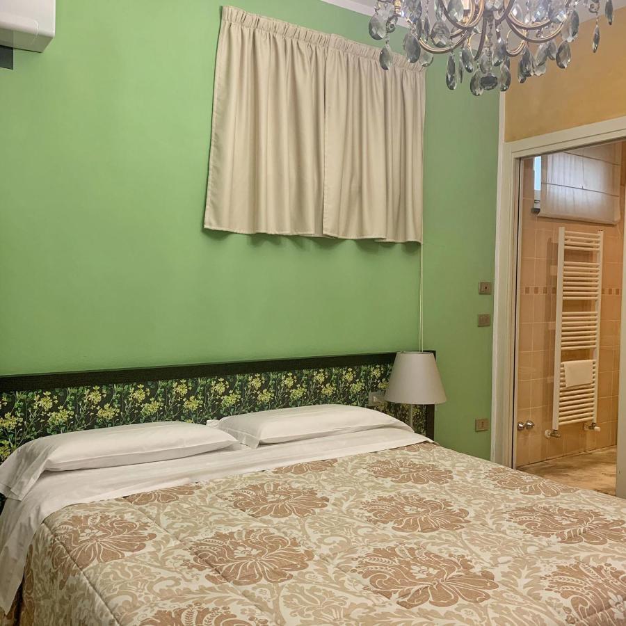 Cortiletto D'Alba Camere Con Ristorante Zewnętrze zdjęcie